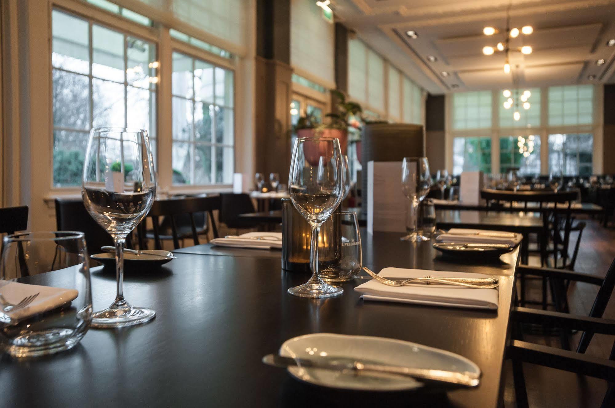 Central Park Voorburg - Relais & Chateaux Exterior photo